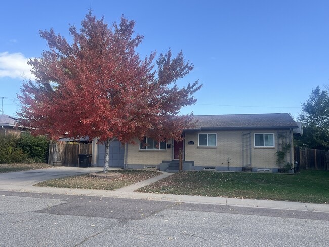 Building Photo - 6448 Iris Way