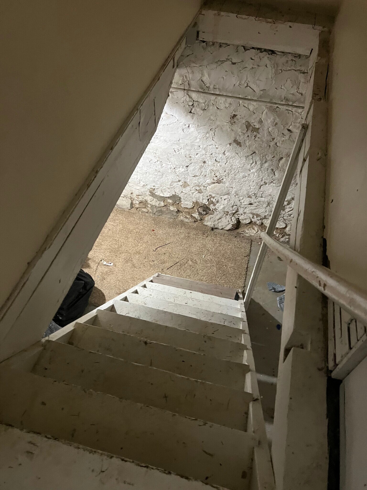 Building Photo - 300 S Washington St