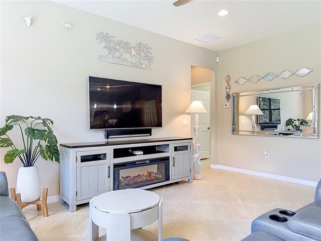 Building Photo - 11230 Sandhill Preserve Dr