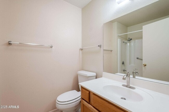 Building Photo - 13611 N Newcastle Dr