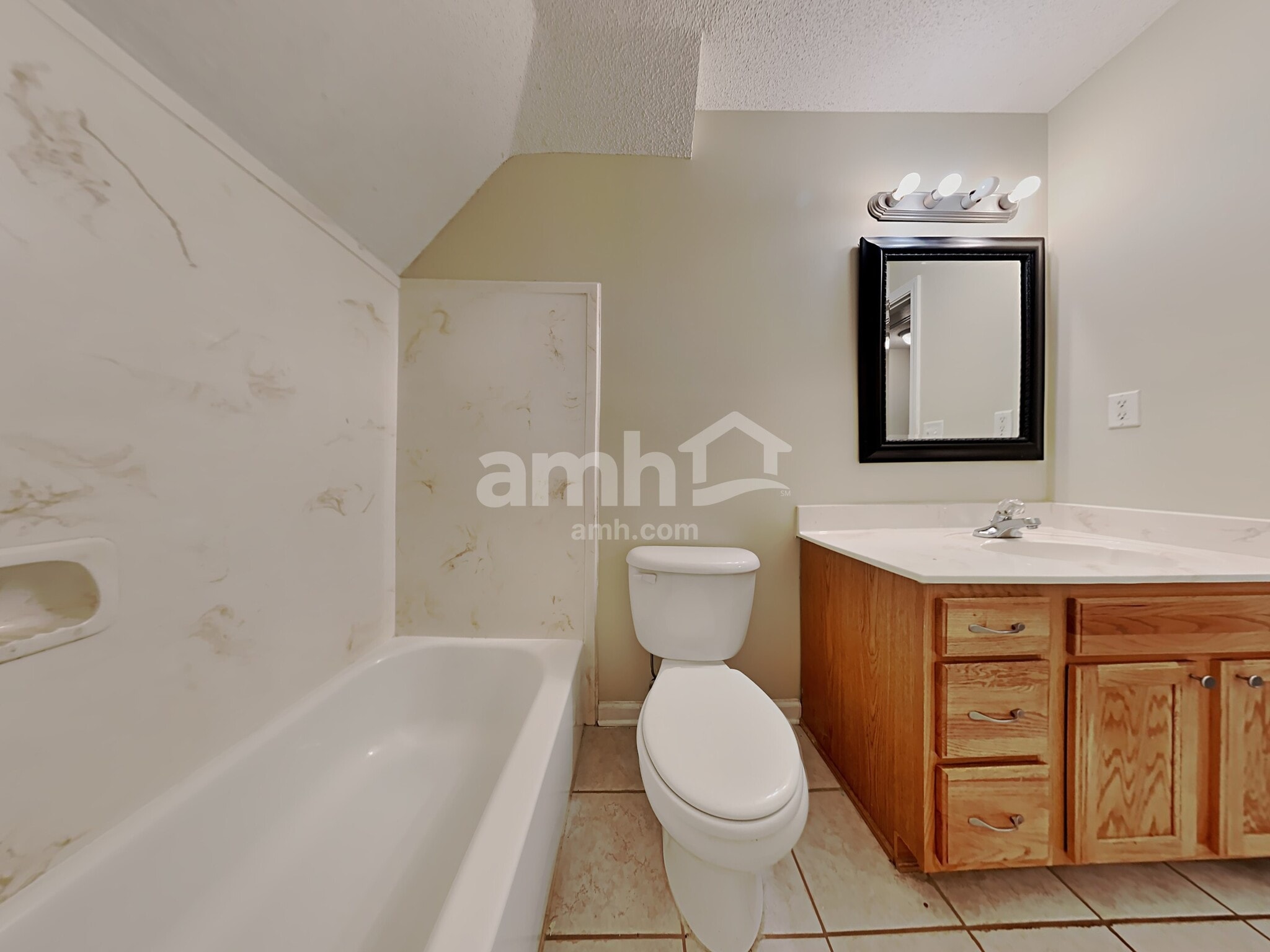 Building Photo - 9619 Morning Shadow Dr