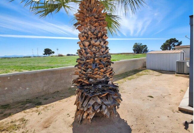 Building Photo - 3589 W Wells Rd