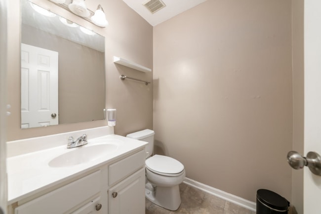 Building Photo - 8607 Clover Glade Dr