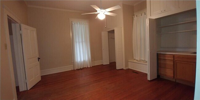 Building Photo - 2908 Rio Grande St