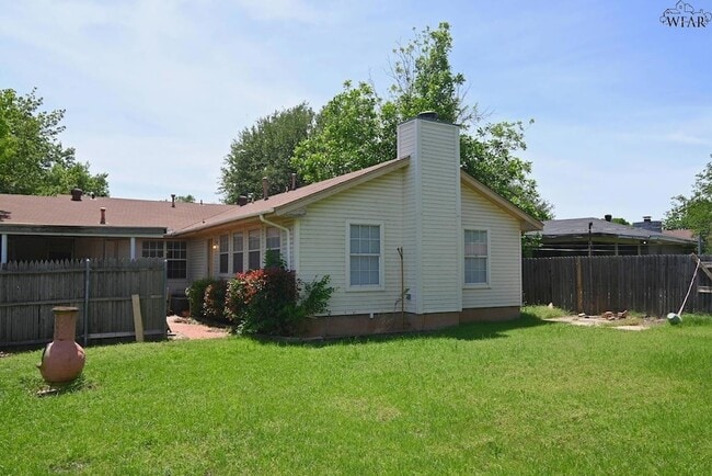 Building Photo - 4644 Bunny Run Dr