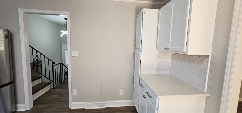 Building Photo - 1010 Lewisville Clemmons Rd