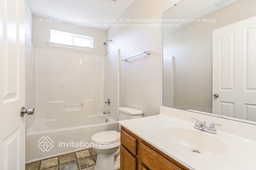 Building Photo - 2003 Salmon River Dr