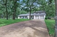 Building Photo - 127 Pinnacle Club Dr