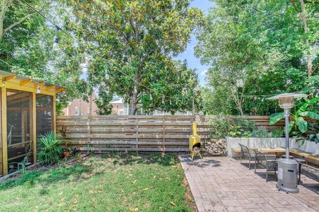 Building Photo - Adorable 3 bedroom ranch with fenced yard!