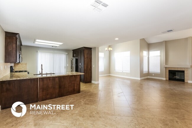 Building Photo - 5032 Jacarilla Ln