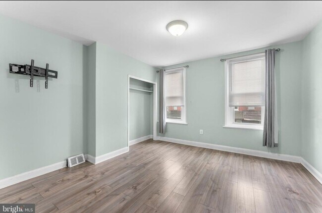 Building Photo - Big Two Bedroom House Near Germantown For ...