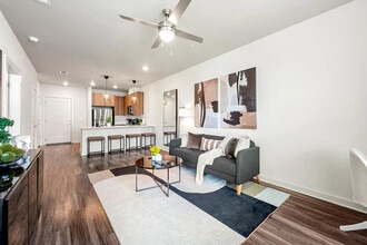 Building Photo - 2048 Bolton Dr NW