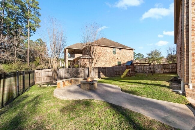 Building Photo - 23211 Belted Kingfisher Trail