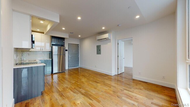 Building Photo - 138-28 Queens Blvd