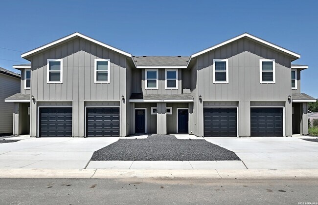 Building Photo - 11318 Clearmine St