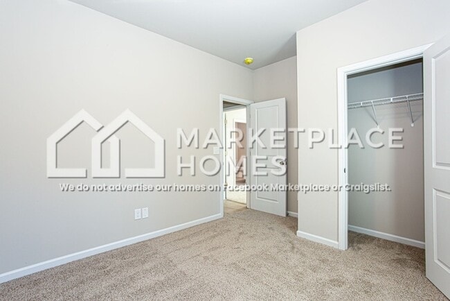 Building Photo - 234 W L Miller Dr