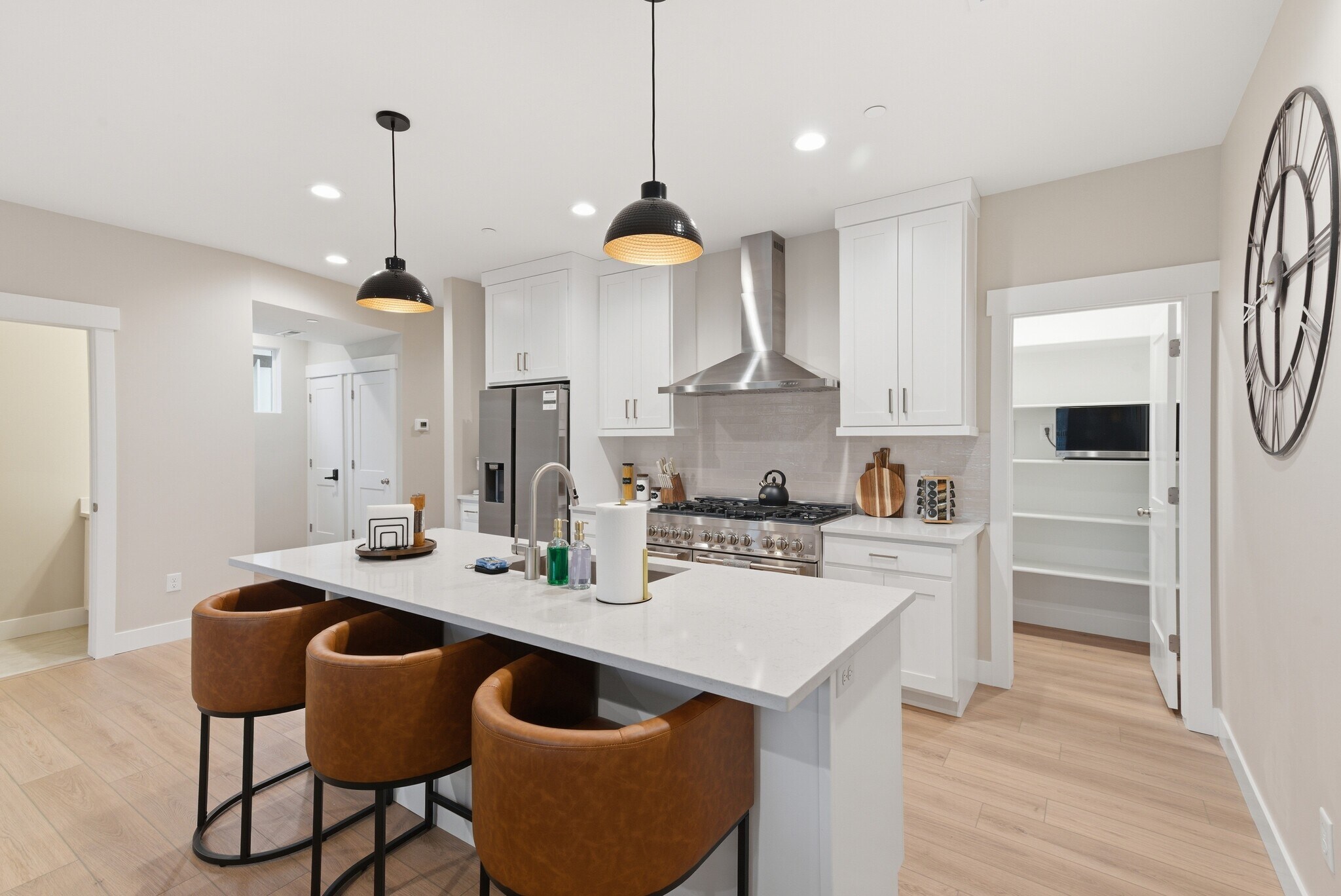 Building Photo - 1562 E 3900 S