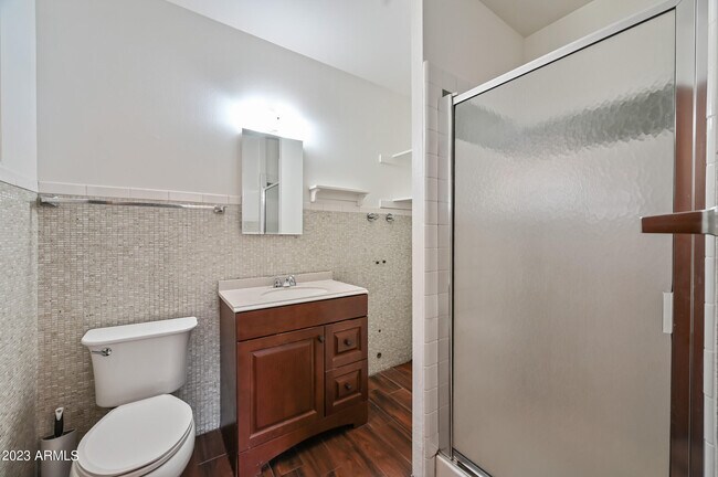 Building Photo - 6238 N 10th St