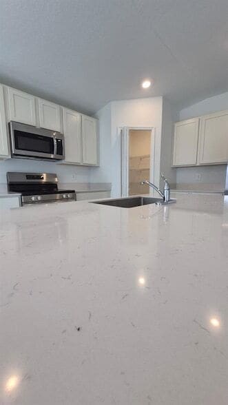 Building Photo - 2913 Yukon Trl