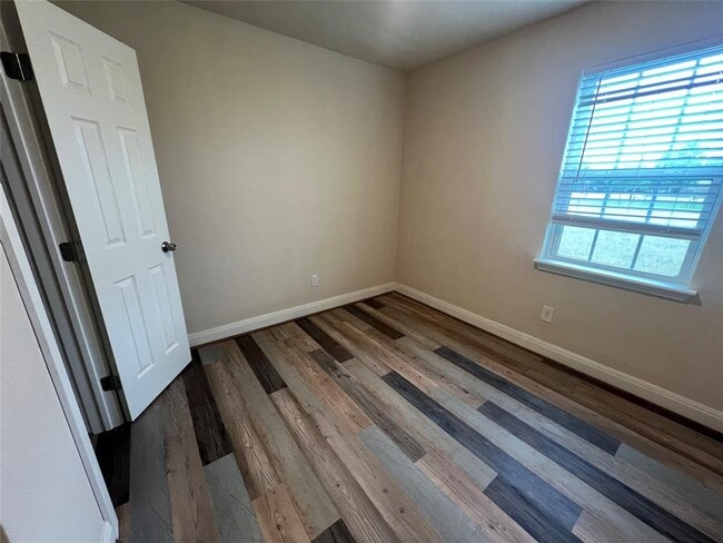 Building Photo - 1310 Torres St