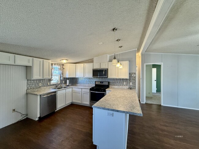 Building Photo - 7316 W Safford Bryce Rd