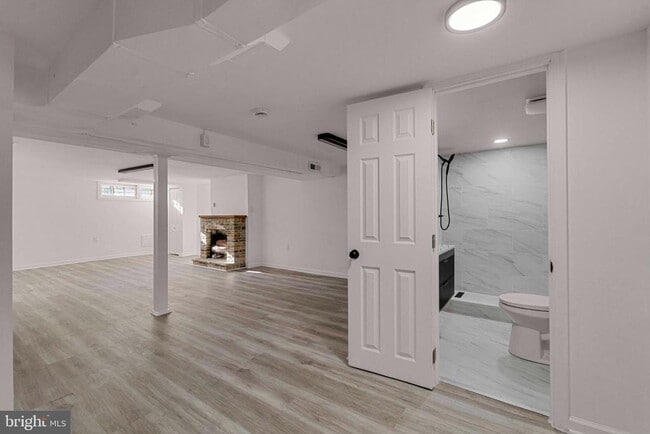 Building Photo - 1906 Glen Keith Blvd