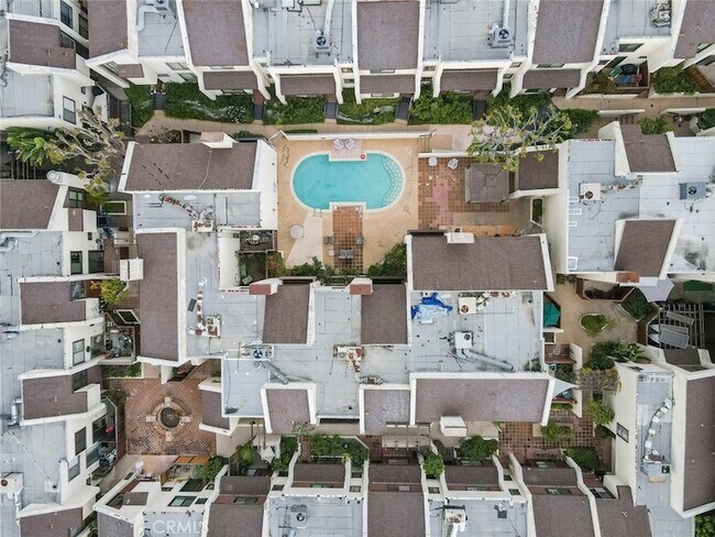 Building Photo - 1244 Valley View Rd