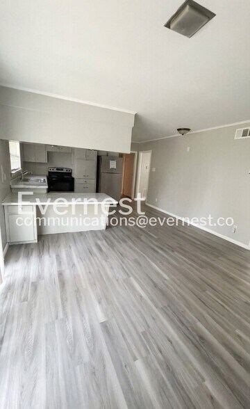 Building Photo - 4806 Gum Springs Rd