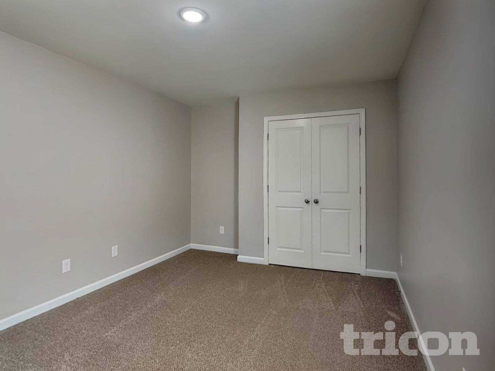 Building Photo - 138 Spring Knoll Dr