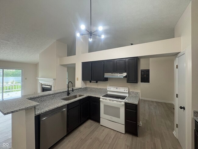 Building Photo - 7630 Lippincott Way