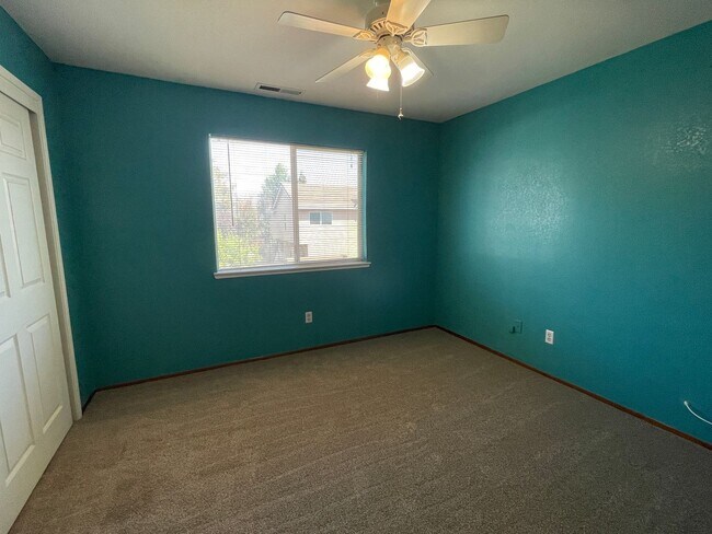 Building Photo - 16682 San Benito Dr