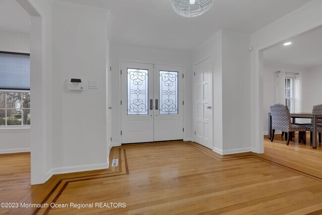 Building Photo - 65 Fulton Ave