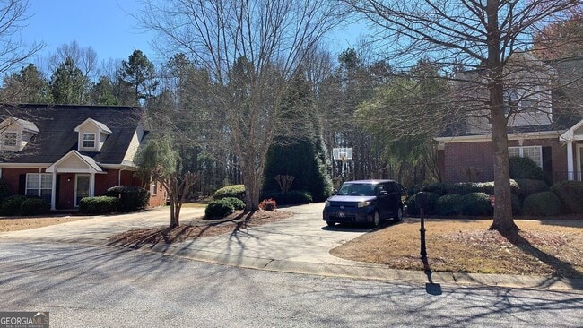 Building Photo - 1062 Canter Bend