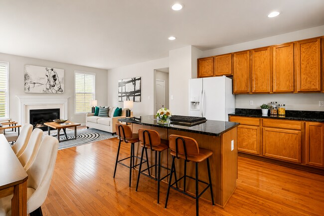 Building Photo - 3921 Braveheart Cir