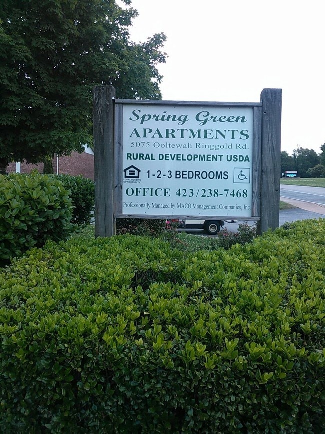 Spring Green Apartments 5075 Ooltewah Ringgold Rd Ooltewah TN 37363 Apartment Finder