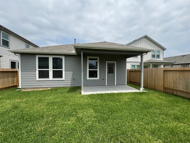 Building Photo - 26414 Cedar Sedge Dr