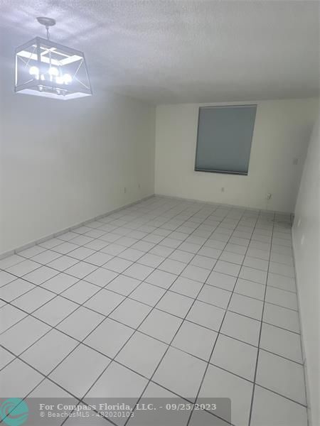 Building Photo - 5625 W 20th Ave