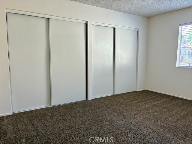 Building Photo - 9405 Mesa Verde Dr