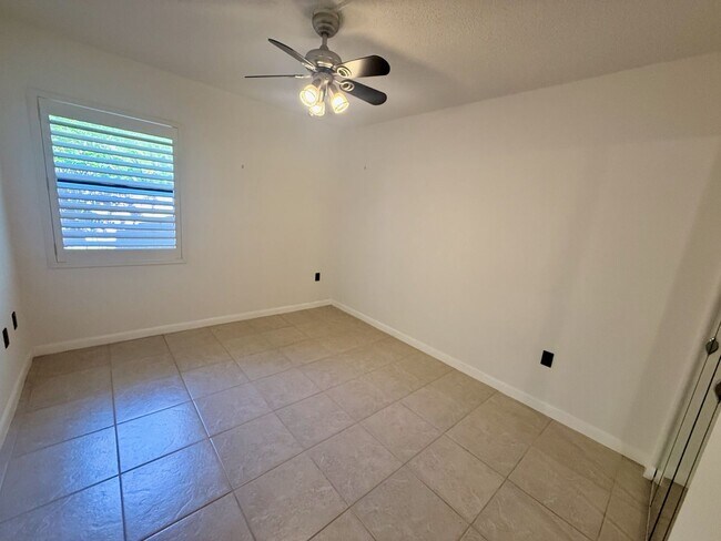 Building Photo - 2 bed 2 bath condo in Rosemary's District