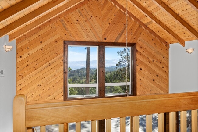 Building Photo - 1801 Wagon Trail Dr