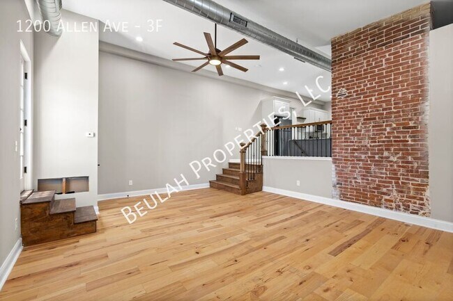 Building Photo - 2bd/2ba Luxury Penthouse Apartment