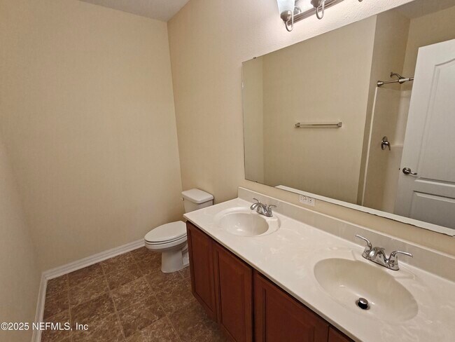 Building Photo - 223 Osprey Marsh Ln