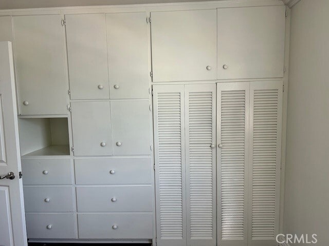 Building Photo - 300 Apolena Ave