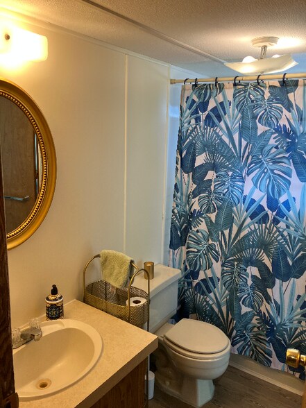 Building Photo - 1228 Chokoloskee Dr