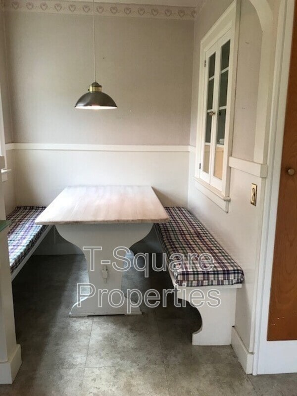 Building Photo - 9056 Avondale Rd NE