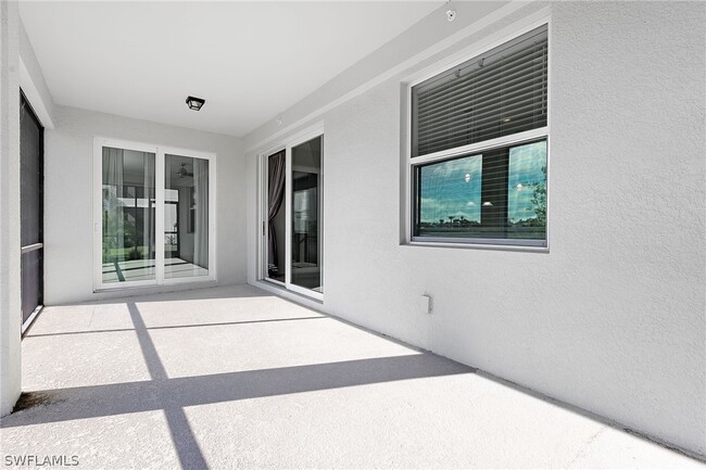 Building Photo - 15975 Grassland Ln