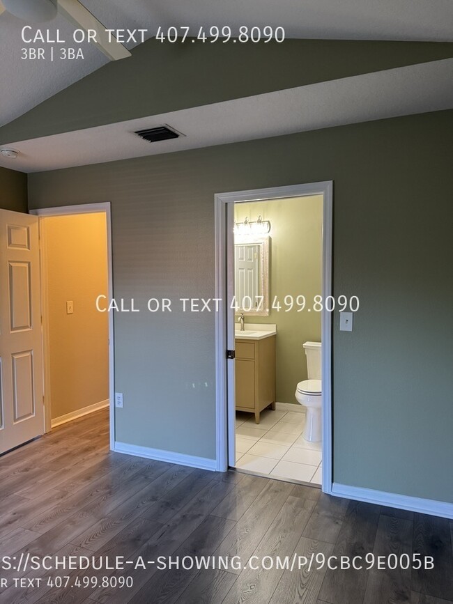 Building Photo - 1010 Winderley Pl