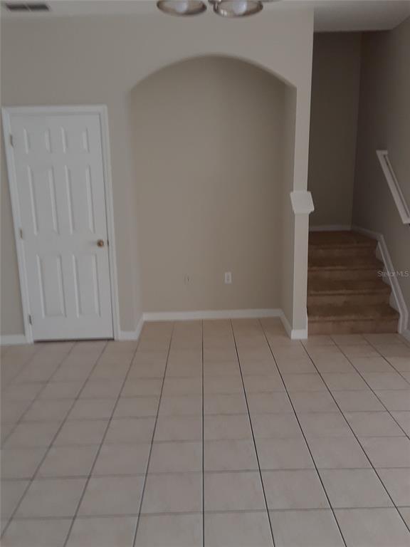 Building Photo - 2533 Old Kent Cir
