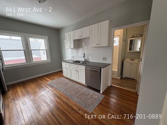 Building Photo - 841 West Ave