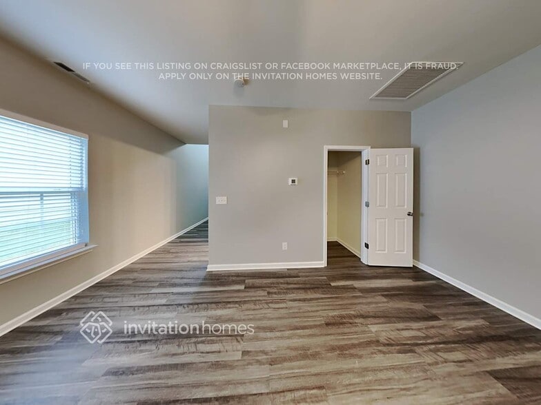 Building Photo - 3121 Rendezvous Dr